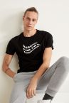 Slim Fit Bisiklet Yaka Slogan Desenli Kısa Kollu Tişört