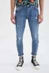 Carrot Fit Normal Bel Boru Paça Yırtık Detaylı Jean Pantolon