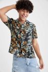 Regular Fit Floral Desenli Kısa Kollu Gömlek
