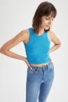 Slim Fit Bisiklet Yaka Crop Atlet
