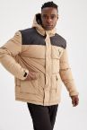 Defacto Fit NBA Milwaukee Bucks Lisanslı Oversize Fit Warmtech Isı Yalıtımlı Microfiber Puffer Şişme Mont