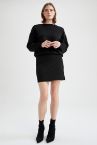 Basic Yırtmaç Detaylı Slim Fit Mini Etek