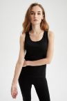 Basic Slim Fit WarmTech Kolsuz İçlik Atlet