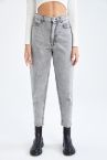 Slim Slouchy Fit Yüksek Bel Yıkamalı Jean Pantolon