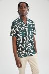 Modern Fit Yaprak Desenli Kısa Kollu Viskon Hawaii Gömlek