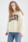 Oversize Fit Bisiklet Yaka Slogan Baskılı Uzun Kollu Sweatshirt