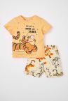 Erkek Bebek Winnie The Pooh Lisanslı Regular Fit Pamuklu Kısa Kollu Şortlu Pijama Takım