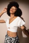 Basic V Yaka Fırfırlı Kol Detaylı Keten Karışımlı Crop Bluz