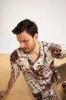 Modern Fit Apaş Yaka Kısa Kollu Viskon Hawaii Gömlek
