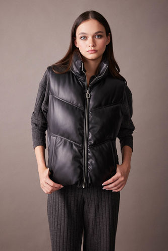 Waterproof Stand Collar Faux Leather Puffer Vest