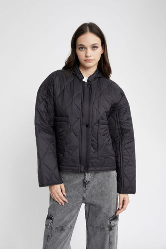 Waterproof Relax Fit Quilted Hooded Puffer Jacket
