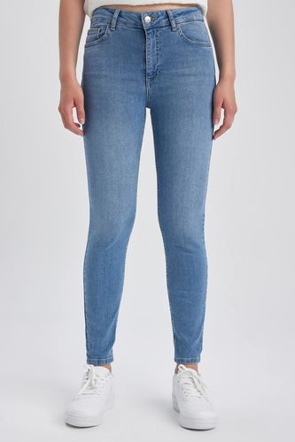 Rebeca Skinny Fit Normal Waist Narrow Leg Long Length Jeans