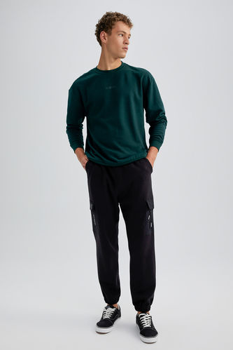 Oversize Fit With Cargo Pocket Sweatpants