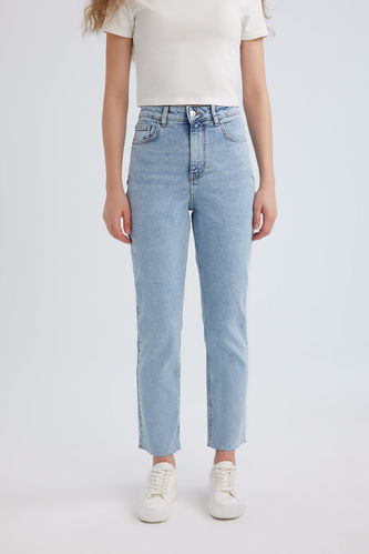 Mary Vintage Straight Fit Yüksek Bel Paça Ucu Kesik Bilek Boy Jean Yıkamalı Pantolon
