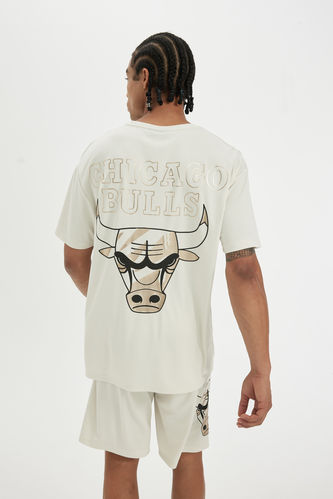 DeFactoFit NBA Chicago Bulls Boxy Fit Bisiklet Yaka Ağır Kumaş Kısa Kollu Tişört