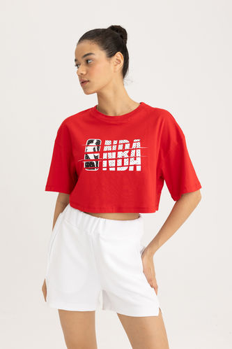DeFactoFit NBA Wordmark Oversize Fit Bisiklet Yaka Kısa Kollu Crop Tişört