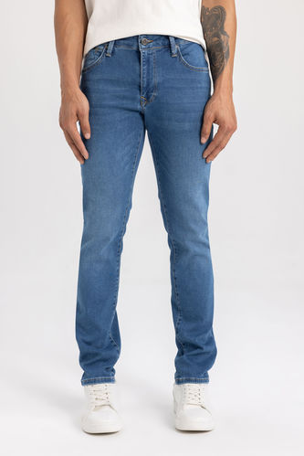 Pedro Slim Fit Super Skinny Hem Jean Jeans