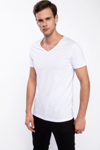 V Yaka Slim Fit Basic Pamuklu Tişört