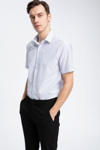 Kısa Kollu Modern Fit Gömlek