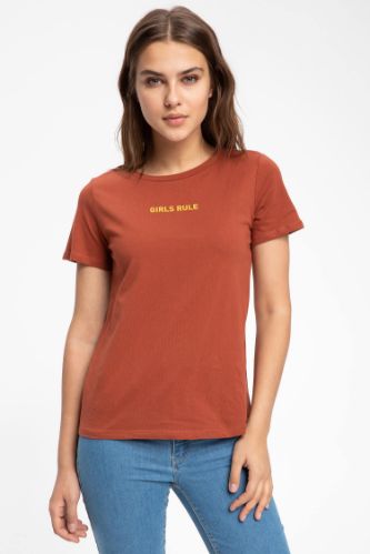 Yazı Baskılı Kısa Kollu T-shirt