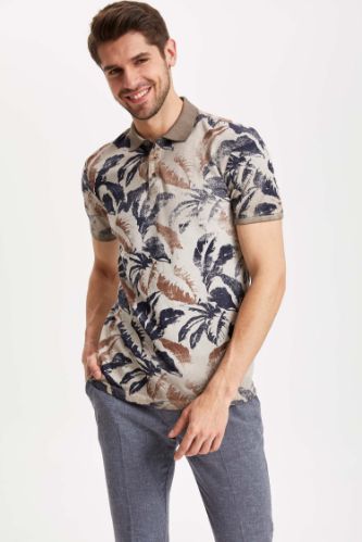 Slim Fit Polo Yaka Desenli Cepsiz Kısa Kollu Polo Tişört