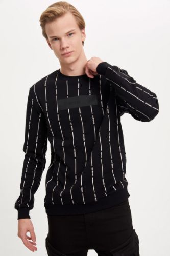 Slim Fit Bisiklet Yaka Slogan Desenli Uzun Kollu İçi Yumuşak Tüylü Sweatshirt