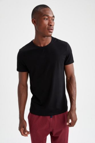 Slim Fit Bisiklet Yaka Basic Kısa Kollu Fanila