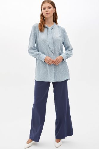 Kuşak Detaylı Pantolon