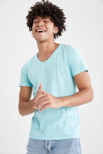 Slim Fit V Yaka Kısa Kollu Tişört