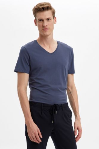 Slim Fit V Yaka Basic Premium Kalite Tişört