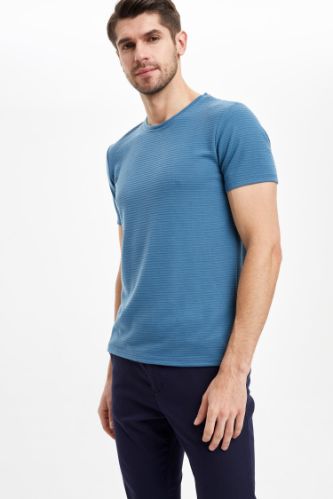 Slim Fit Bisiklet Yaka Basic Kısa Kollu Tişört