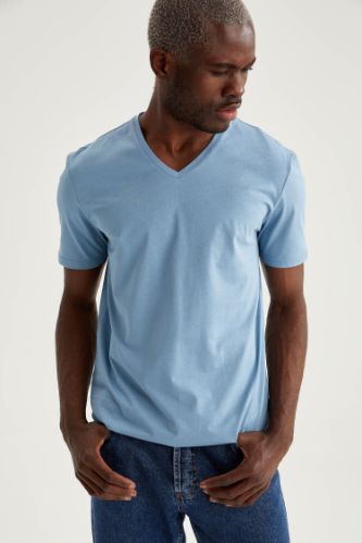 Basic Slim Fit V Yaka Pamuklu Tişört