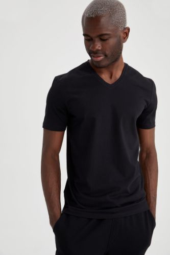 Slim Fit V Yaka Basic Siyah Tişört