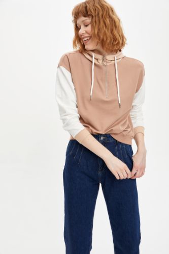 Kapüşonlu Sweatshirt