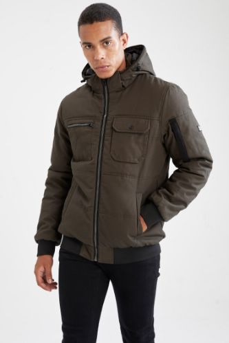Slim Fit Kapüşonlu Fermuarlı Mont