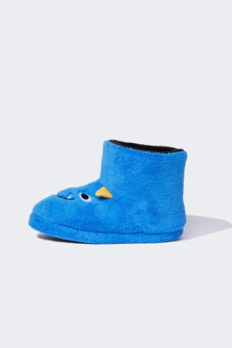 Erkek Çocuk Yılbaşı Temalı Panduf Ev Botu