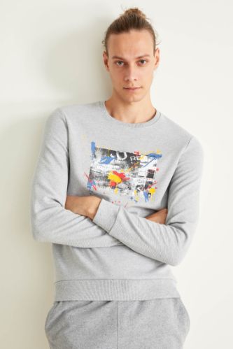 Oversize Fit Bisiklet Yaka Fotoğraf Desenli Uzun Kollu Sweatshirt