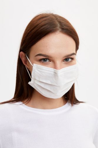 3 Katlı Beyaz Telli Maske 5 Adet