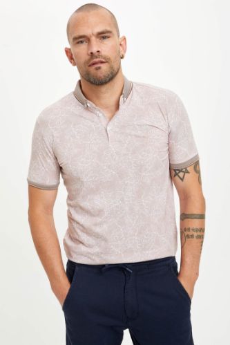 Slim Fit Polo Yaka Desenli Cepsiz Kısa Kollu Polo Tişört