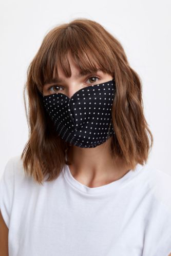 Kadın Desenli Maske
