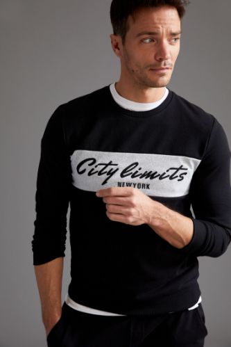 Slim Fit Sweatshirt