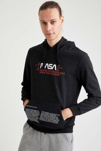NASA Lisanslı Slim Fit Kanguru Cepli Uzun Kollu İçi Yumuşak Tüylü Sweatshirt