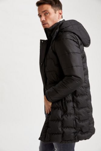 Slim Fit Kapüşonlu Uzun Şişme Kalın Parka