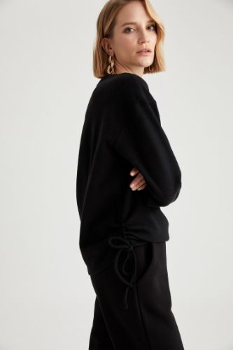 Yanları Büzgü Detaylı Relax Fit Sweatshirt