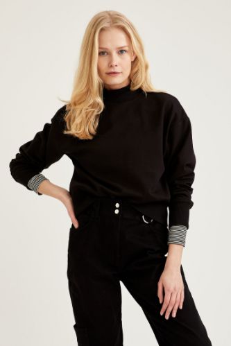 Regular Fit Uzun Kollu Sweatshirt