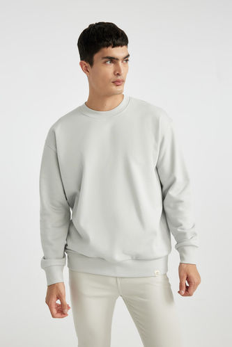 Oversize Fit Crew Neck Basic Sweatshirt
