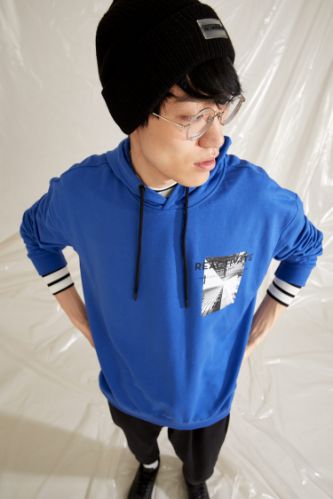 Oversize Fit Sırtı Baskılı Kapüşonlu Sweatshirt
