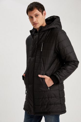 Kapüşonlu Regular Fit İçi Yumuşak Tüylü Kalın Mont