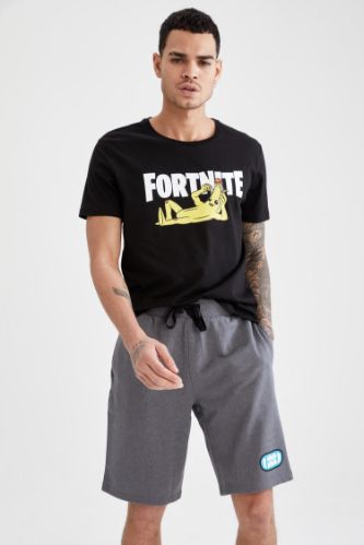 Fortnite Lisanslı Baskılı Slim Fit Pijama Takımı