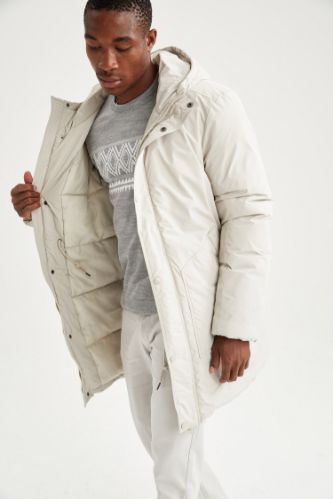 Oversize Fit Kapüşonlu Kalın Mont